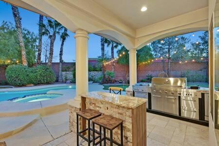 Lux 5Br Vegas Home W Pool, Spa, Games, Near Strip Las Vegas Exteriör bild